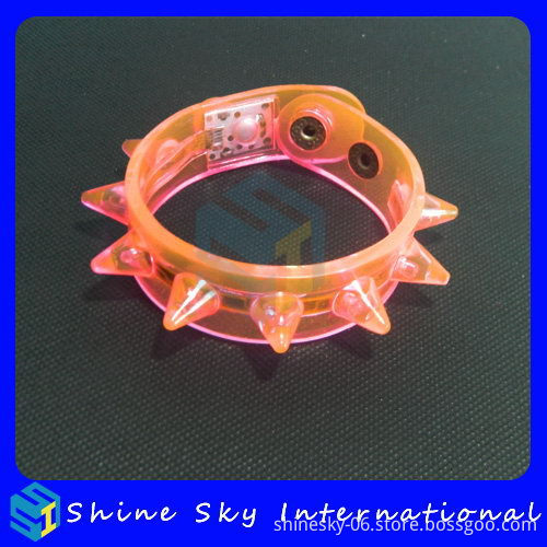 Alibaba China Most Popular Flashing Armband Bracelet